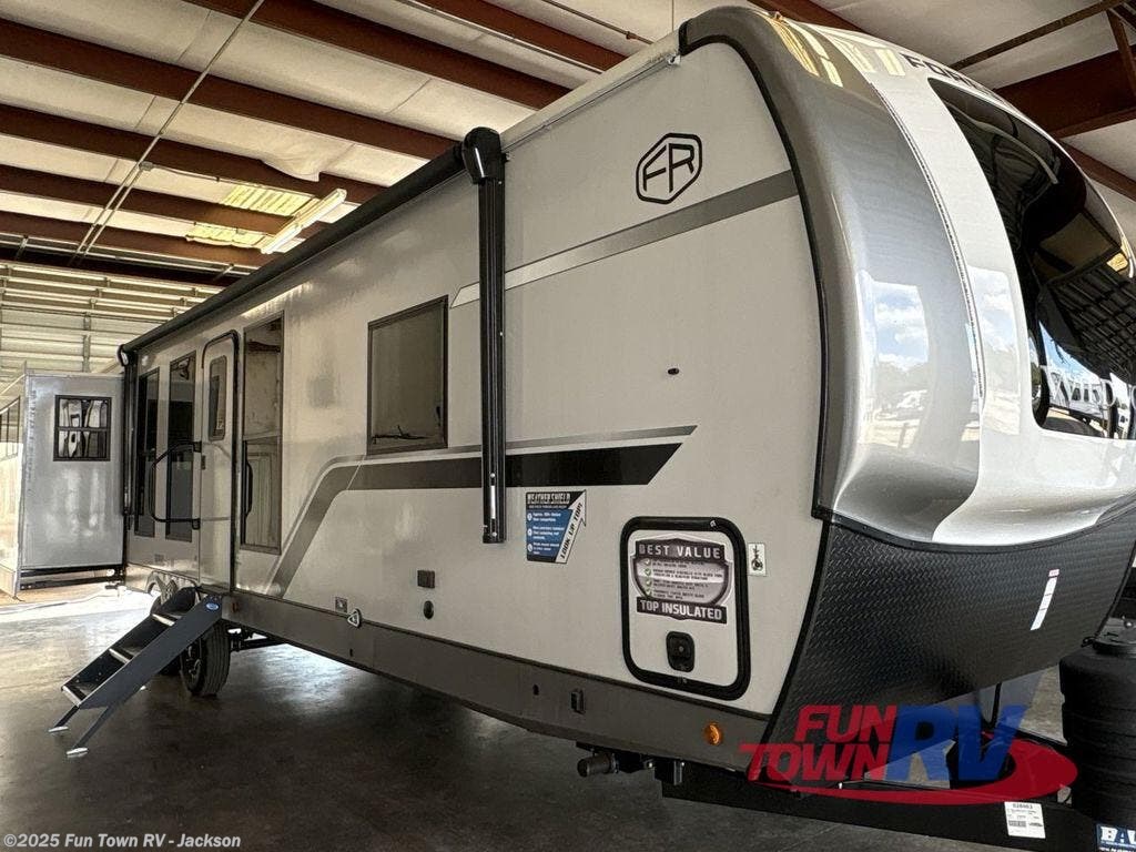 Email now about this 2026 Forest River Wildwood Heritage Glen 323RLI! New 2026 Forest River Wildwood Heritage Glen 323RLI available in Jackson, Mississippi