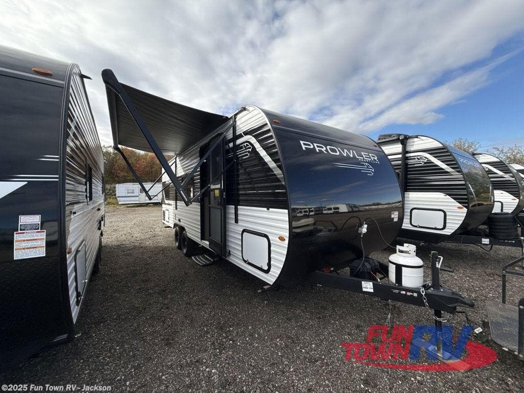 Email now about this 2026 Heartland Prowler 2500BH! New 2026 Heartland Prowler 2500BH available in Jackson, Mississippi