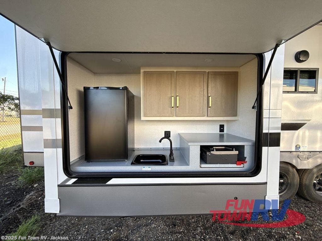 New 2026 Forest River Wildwood Heritage Glen 356QB available in Jackson, Mississippi