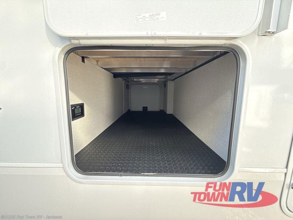 Contact us now about this 2026 Heartland Sundance XLT 28DB! 2026 Sundance XLT 28DB by Heartland from Fun Town RV - Jackson in Jackson, Mississippi