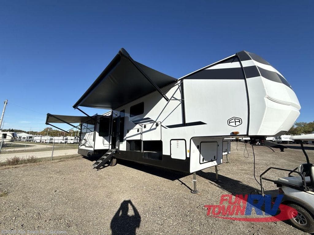 Email now about this 2026 Forest River Sierra 3900HBLR! New 2026 Forest River Sierra 3900HBLR available in Jackson, Mississippi