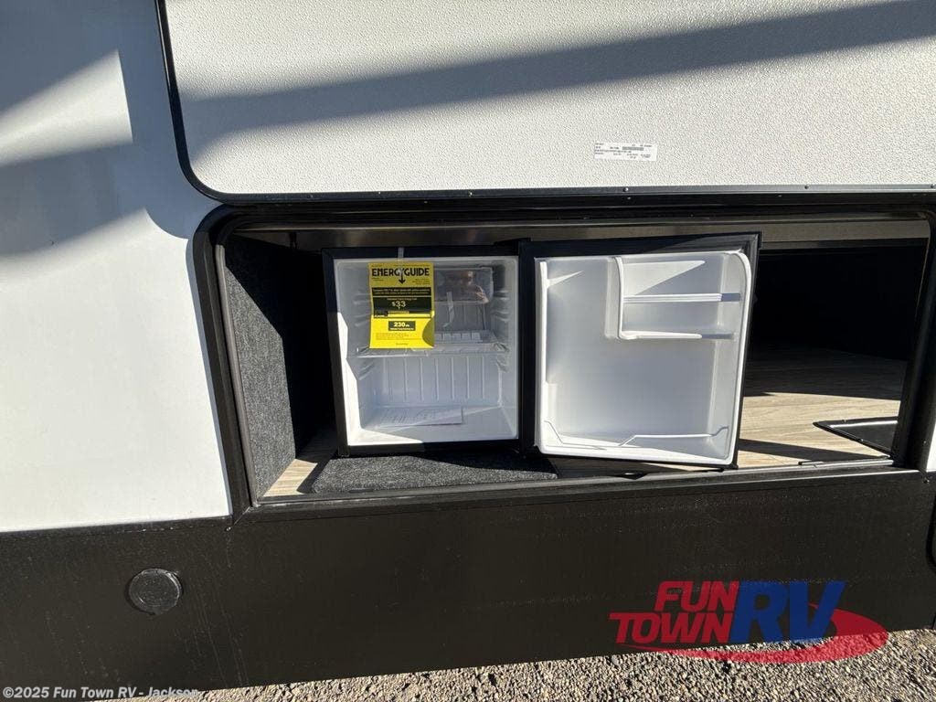 New 2026 Forest River Sierra 3900HBLR available in Jackson, Mississippi