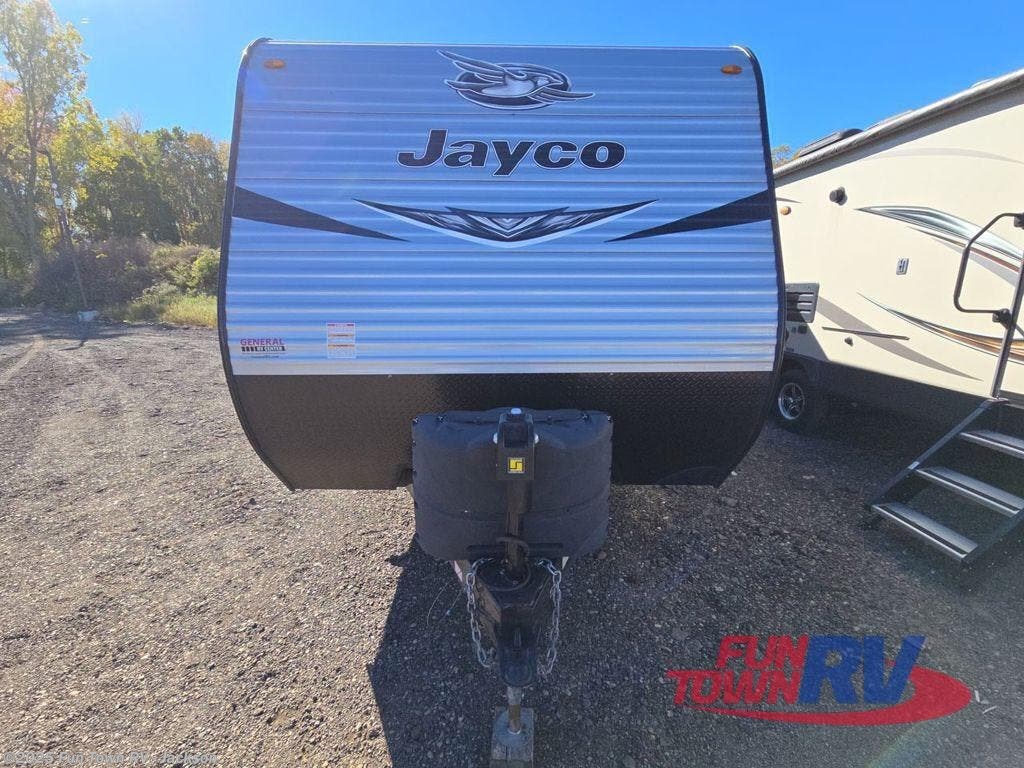 Contact us now about this 2021 Jayco Jay Flight 245RLS! 2021 Jay Flight 245RLS by Jayco from Fun Town RV - Jackson in Jackson, Mississippi