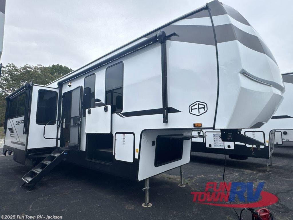 Contact us now about this 2026 Forest River Sierra 4002FB! 2026 Sierra 4002FB by Forest River from Fun Town RV - Jackson in Jackson, Mississippi