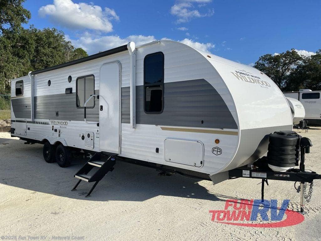Contact us now about this 2026 Forest River Wildwood X-Lite 273QBXL! 2026 Wildwood X-Lite 273QBXL by Forest River from Fun Town RV - Nature's Coast in Crystal River, Florida