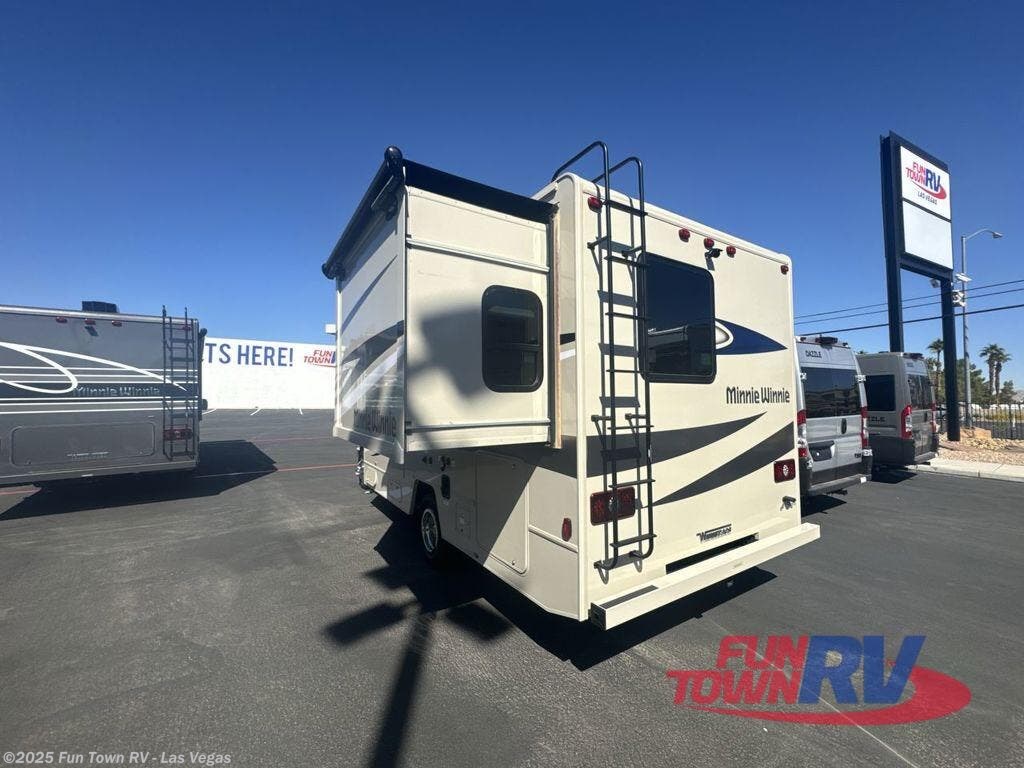 New 2025 Winnebago Minnie Winnie 322M available in Las Vegas, Nevada