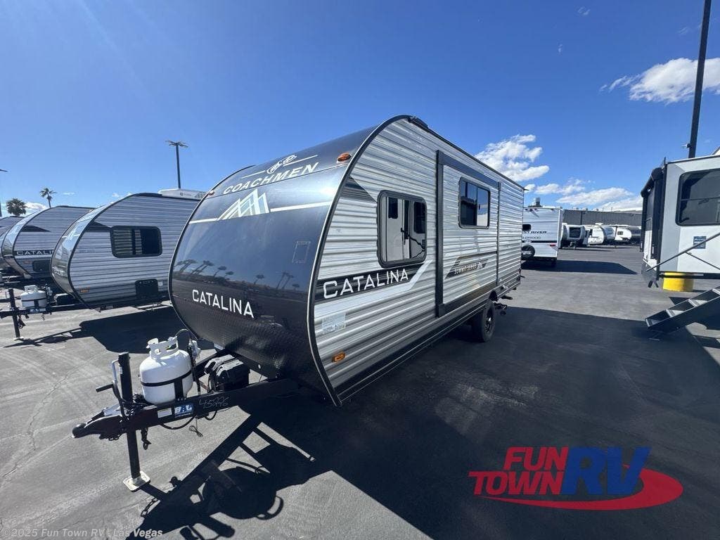 New 2025 Coachmen Catalina Summit Series 7 184BHSX available in Las Vegas, Nevada