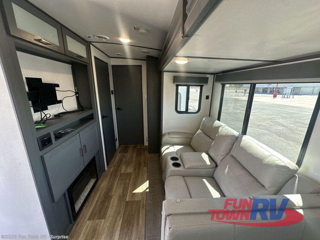 Used 2023 Keystone Bullet 25FKPR available in Surprise, Arizona