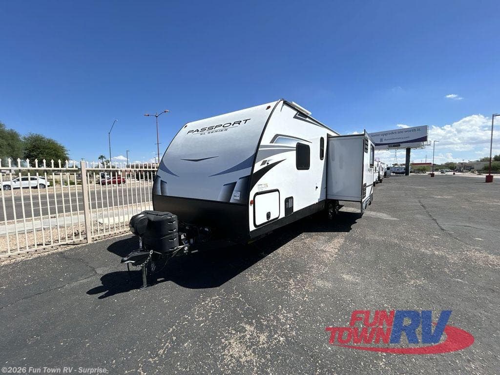Contact us now about this 2023 Keystone Passport SL 252RDWE! 2023 Passport SL 252RDWE by Keystone from Fun Town RV - Surprise in Surprise, Arizona