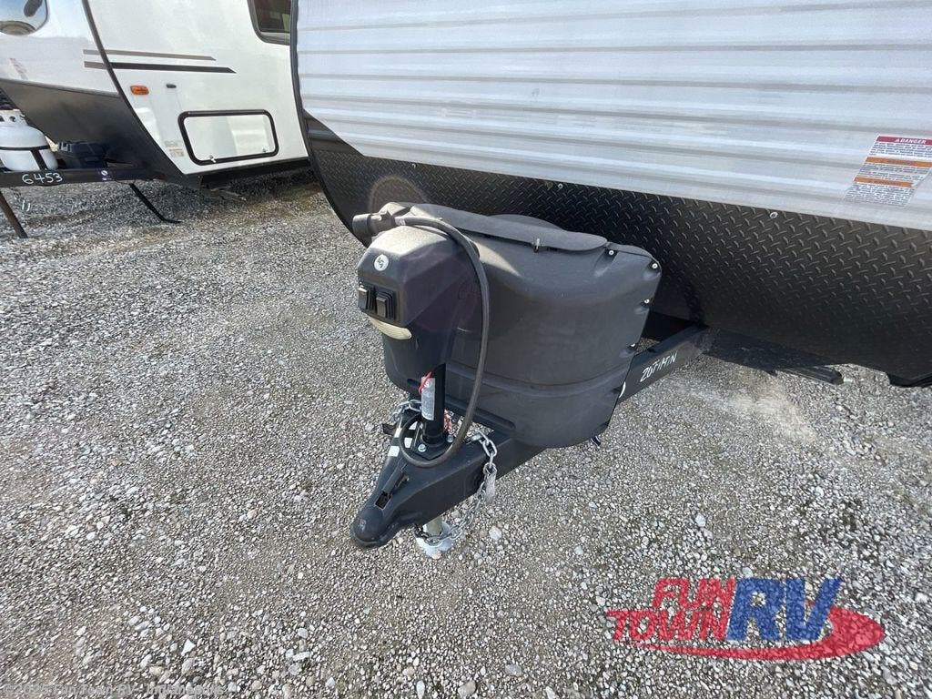 Contact us now about this 2022 Jayco Jay Flight SLX 8 224BH! 2022 Jay Flight SLX 8 224BH by Jayco from Fun Town RV - Indianapolis in EDINBURGH, Indiana