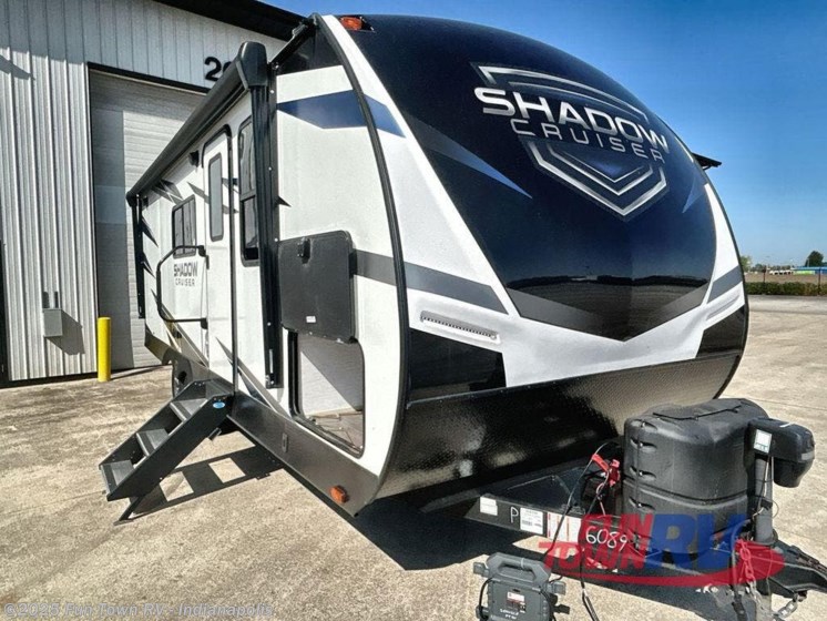 Email now about this 2022 Cruiser RV Shadow Cruiser 228RKS! New 2022 Cruiser RV Shadow Cruiser 228RKS available in EDINBURGH, Indiana