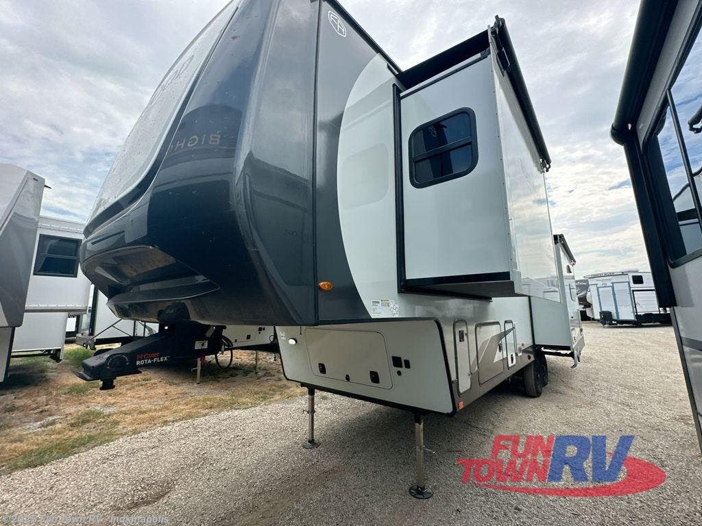 New 2026 Forest River Rockwood Signature 361RLS available in EDINBURGH, Indiana