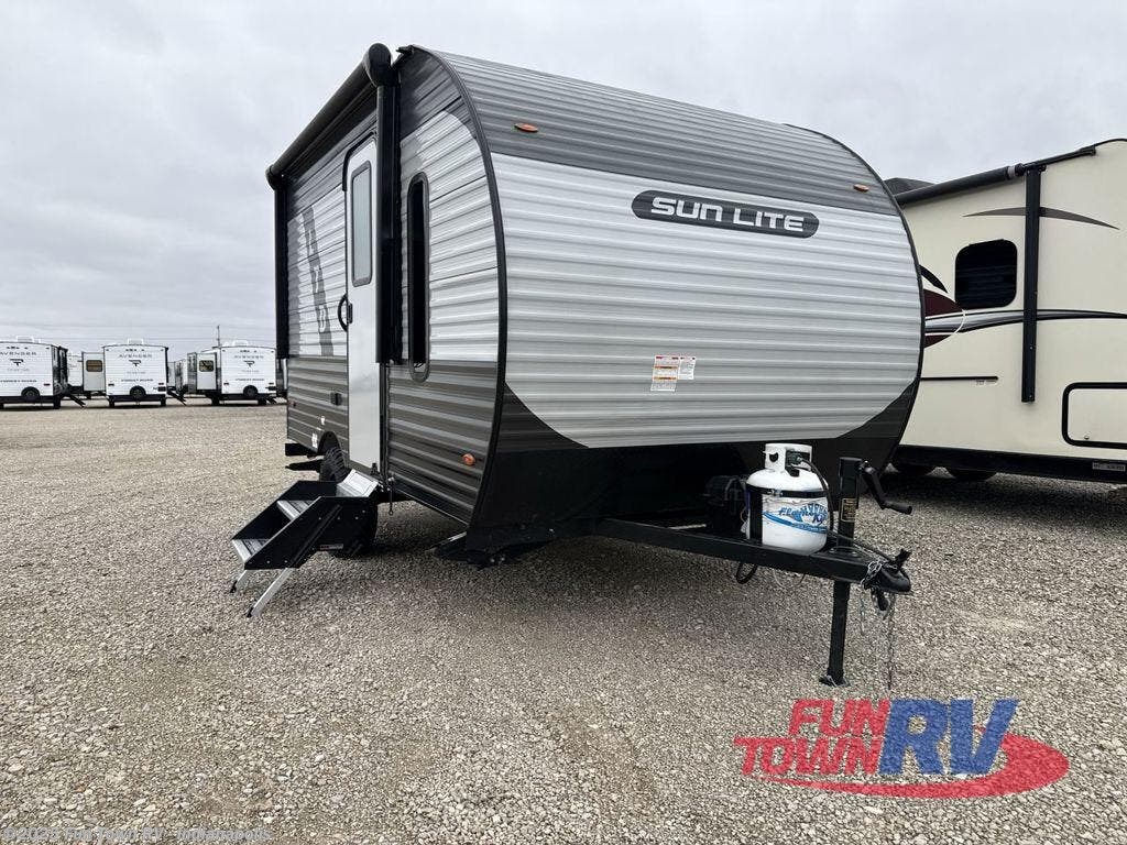 Email now about this 2024 Sunset Park RV Sun Lite 13MJ! Used 2024 Sunset Park RV Sun Lite 13MJ available in EDINBURGH, Indiana