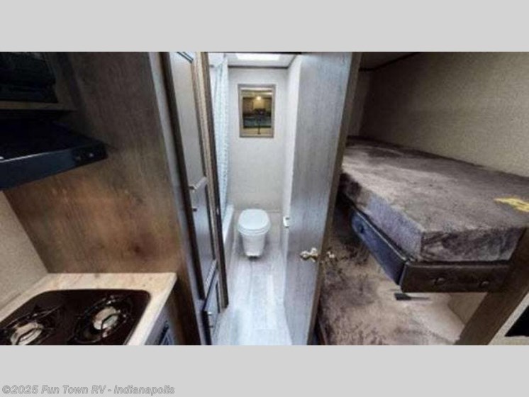 Email now about this 2021 Jayco Jay Flight SLX 7 184BS! Used 2021 Jayco Jay Flight SLX 7 184BS available in EDINBURGH, Indiana