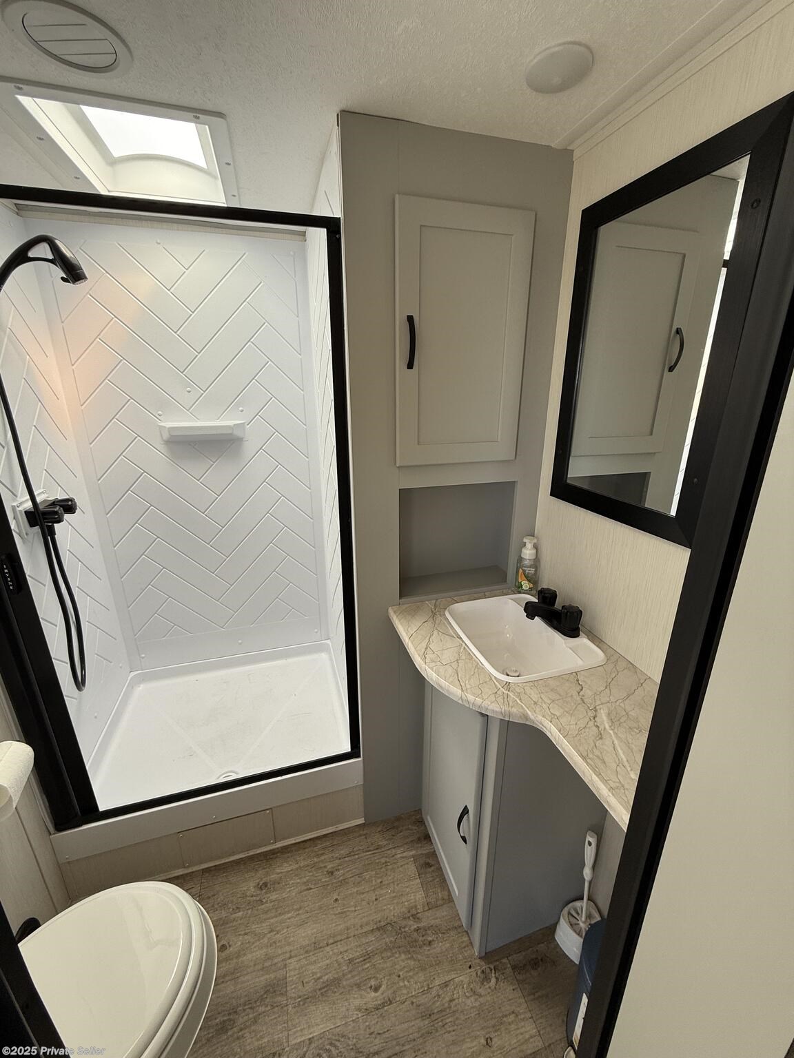 Email now about this 2021 Forest River Vibe ! Used 2021 Forest River Vibe available in Paisley, Oregon