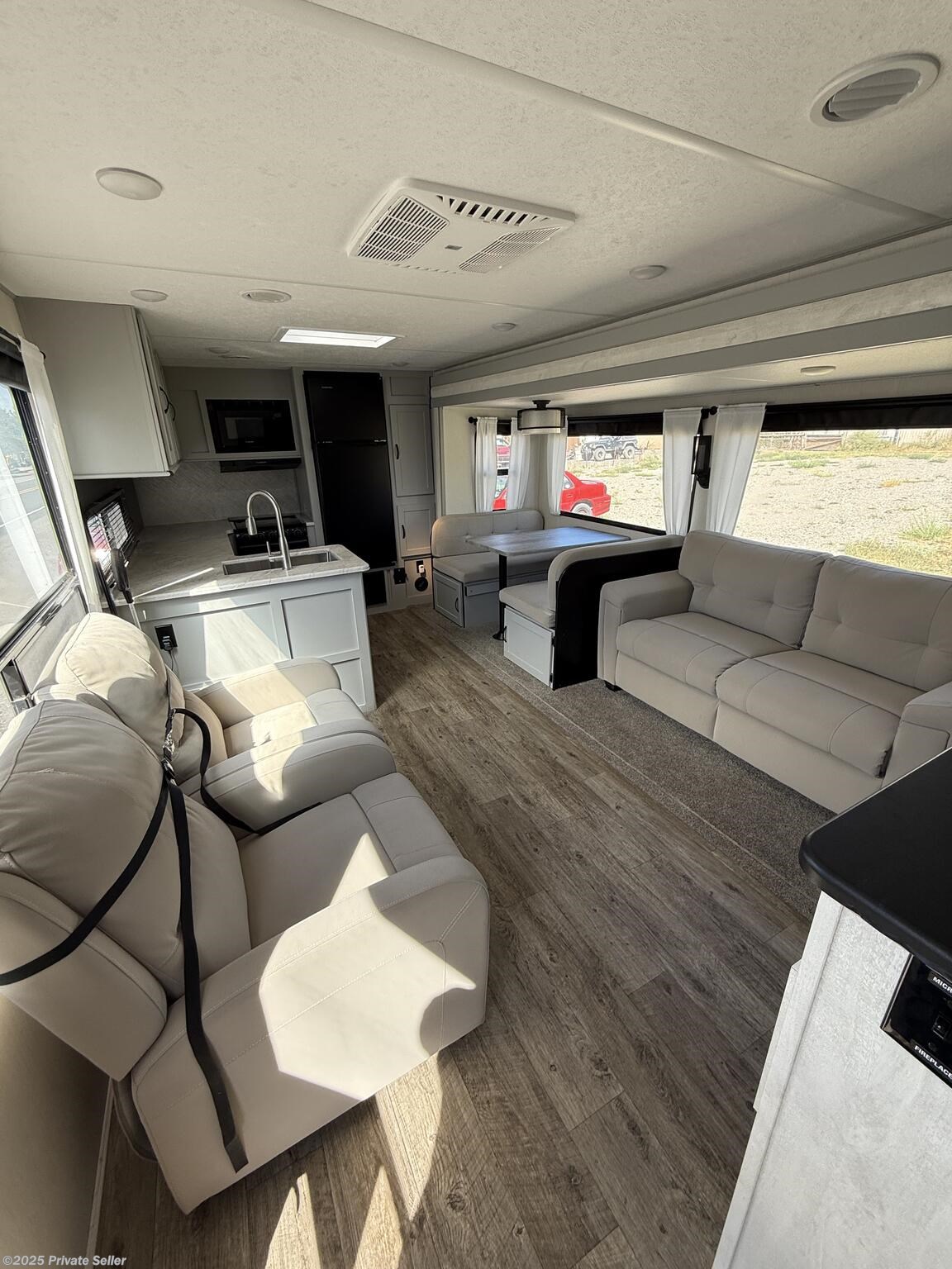 Used 2021 Forest River Vibe available in Paisley, Oregon