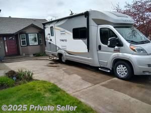 Call now about this 2015 Winnebago Trend ! 2015 Winnebago Trend - Used Class C For Sale by For Sale By Owner in Harrisburg, Oregon features Wardrobe(s), TV, Generator, Ceiling Fan, DVD Player