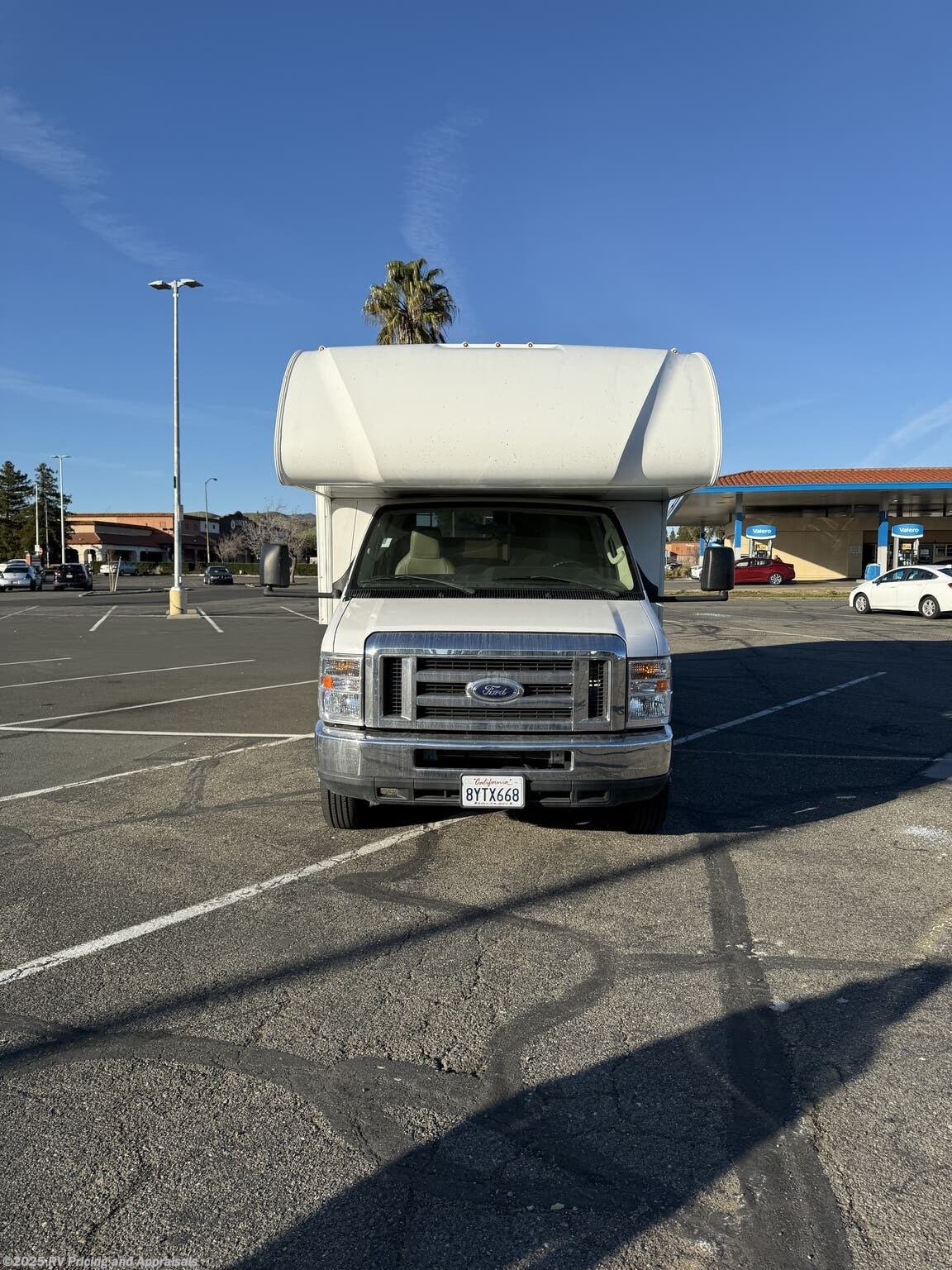 Call now about this 2020 Thor Motor Coach Four Winds 23U! 2020 Thor Motor Coach Four Winds 23U - Used Class C For Sale by RV Pricing and Appraisals in , Florida