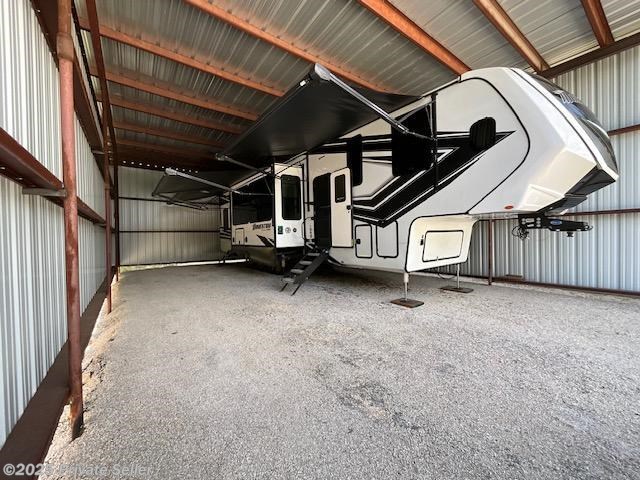 Call now about this 2024 Grand Design Momentum 395MS! 2024 Grand Design Momentum 395MS - Used Toy Hauler For Sale by For Sale By Owner in Bergheim, Texas features Awning, Washer, L Sofa, Oven, Hydraulic Jack