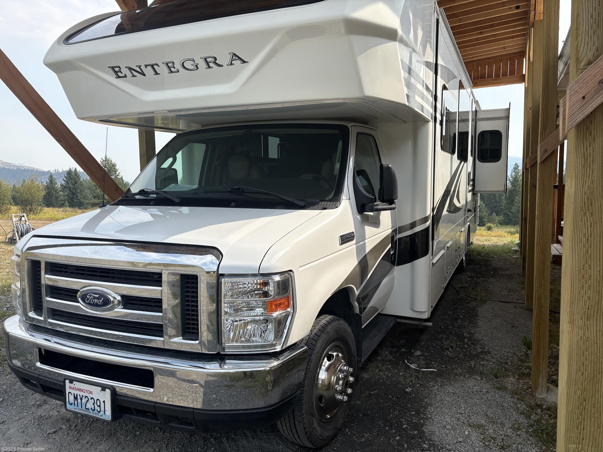Contact us now about this 2018 Entegra Coach Odyssey 29V! 2018 Odyssey 29V by Entegra Coach from For Sale By Owner in Kettle Falls, Washington