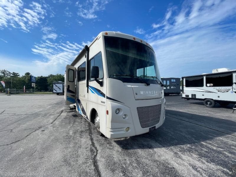 Email now about this 2019 Winnebago Vista 31BE! Used 2019 Winnebago Vista 31BE available in Muskegon, Michigan