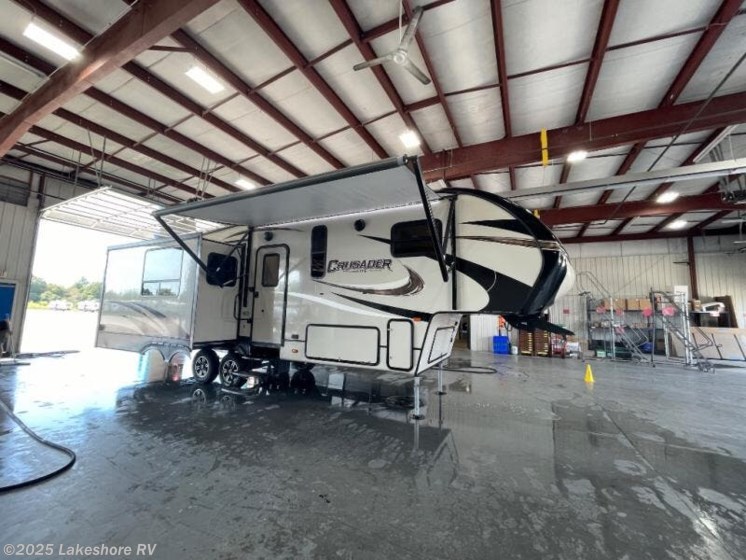 Email now about this 2018 Prime Time Crusader Lite 27RK! Used 2018 Prime Time Crusader Lite 27RK available in Muskegon, Michigan