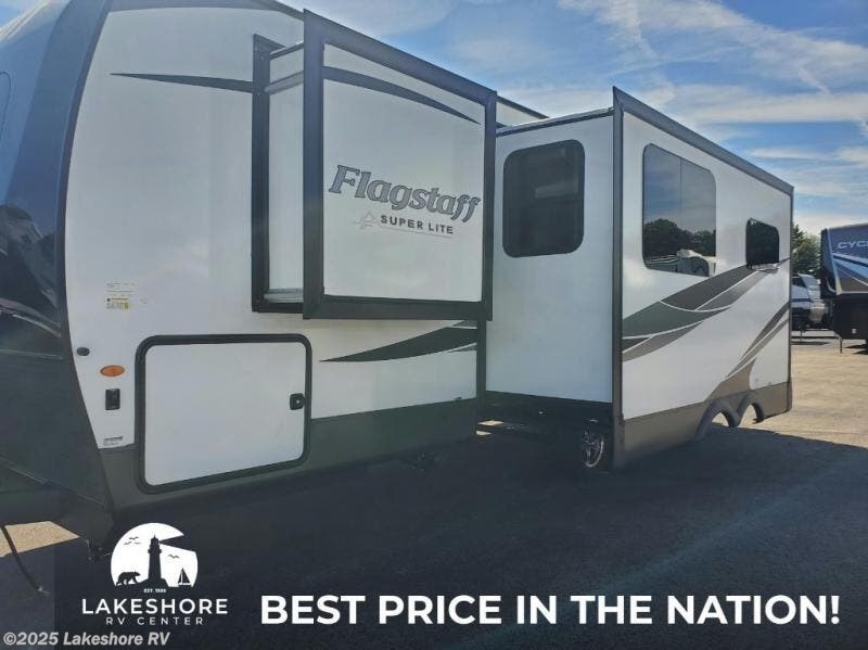 Email now about this 2025 Forest River Flagstaff Super Lite 26RBWS! New 2025 Forest River Flagstaff Super Lite 26RBWS available in Muskegon, Michigan