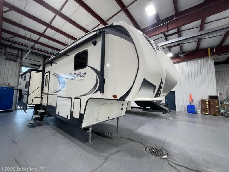 Email now about this 2018 Grand Design Reflection 327RST! Used 2018 Grand Design Reflection 327RST available in Muskegon, Michigan