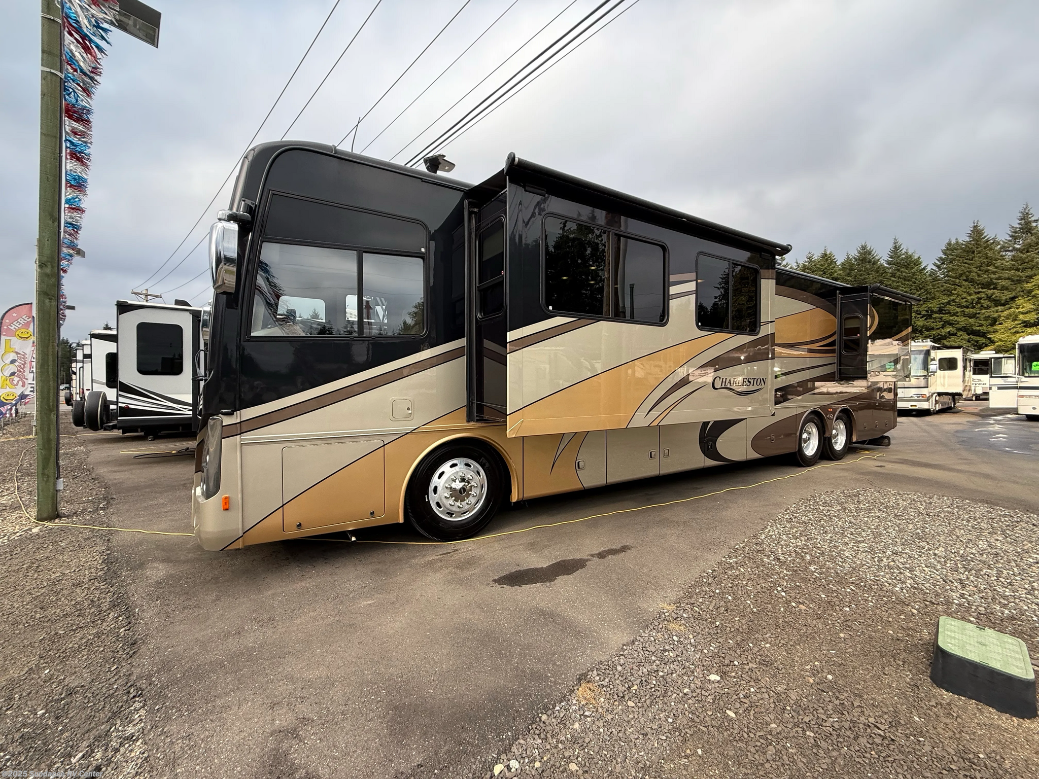 Contact us now about this 2014 Forest River Charleston 430BH! 2014 Charleston 430BH by Forest River from Sundance RV Center in Shelton, Washington