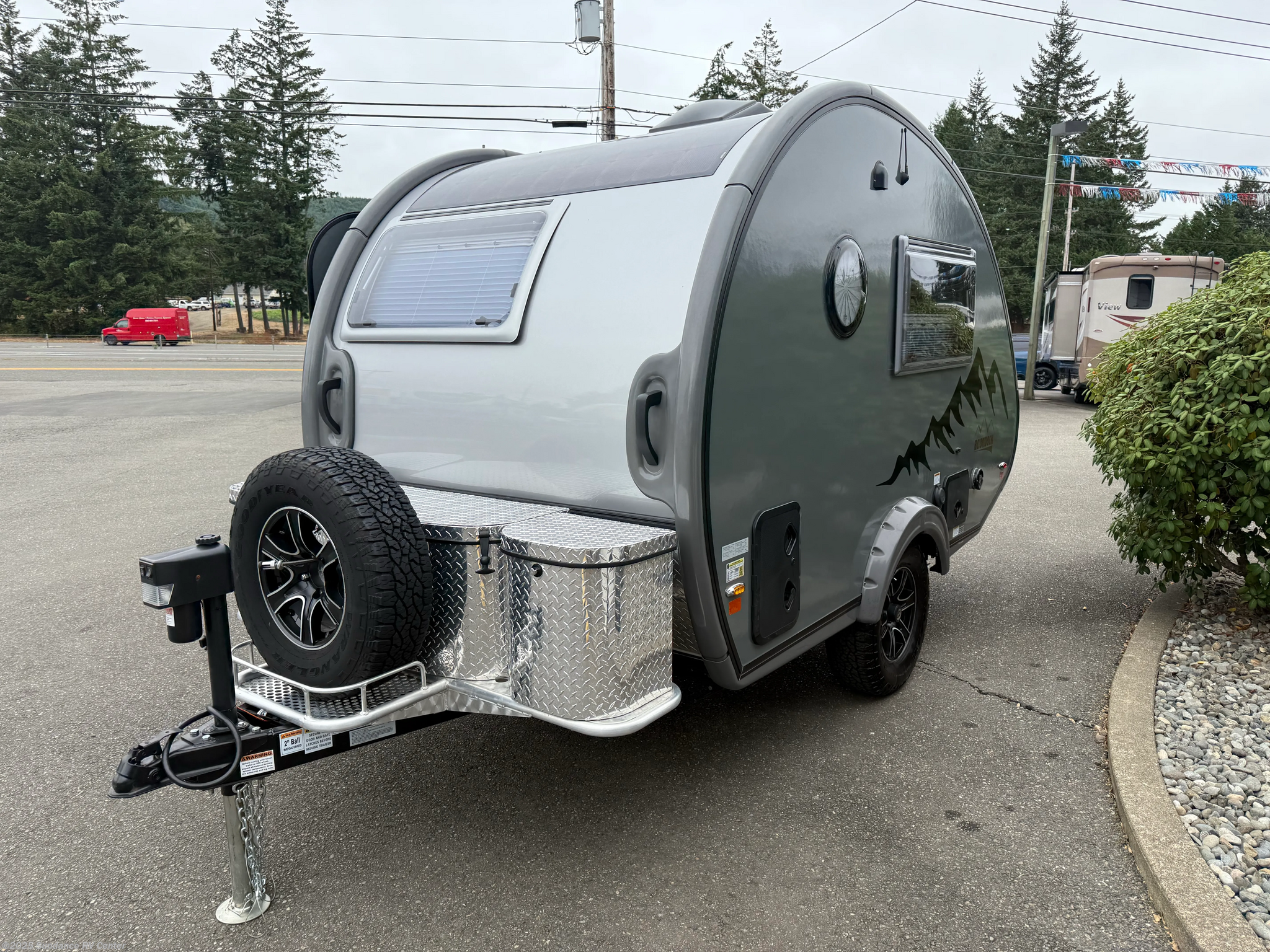 Contact us now about this 2023 NuCamp TAB 320 S! 2023 TAB 320 S by NuCamp from Sundance RV Center in Shelton, Washington