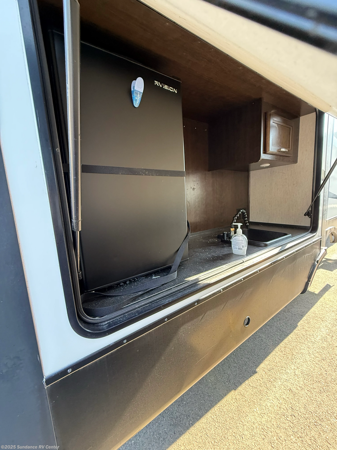 Used 2018 Heartland Sundance SD 3700 RLB available in Shelton, Washington