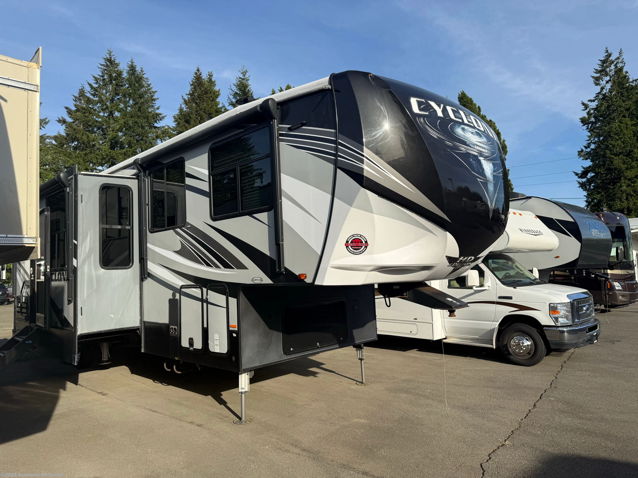 Email now about this 2018 Heartland Cyclone CY 3600! Used 2018 Heartland Cyclone CY 3600 available in Shelton, Washington