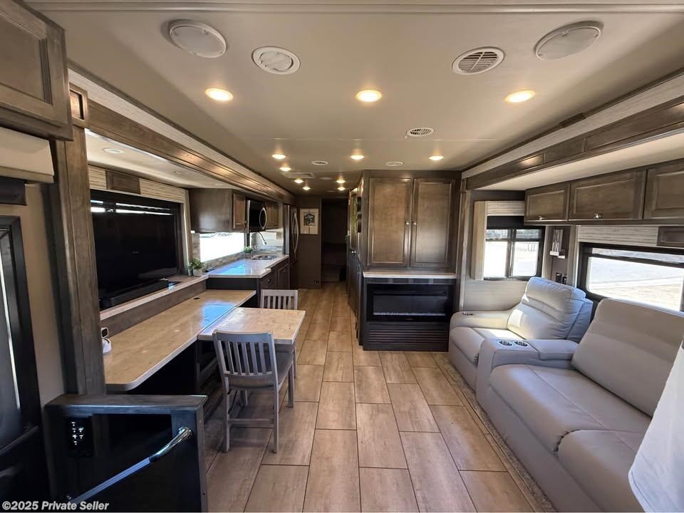 Contact us now about this 2022 Tiffin Open Road Allegro 34PA! 2022 Open Road Allegro 34PA by Tiffin from For Sale By Owner in Buckeye, Arizona