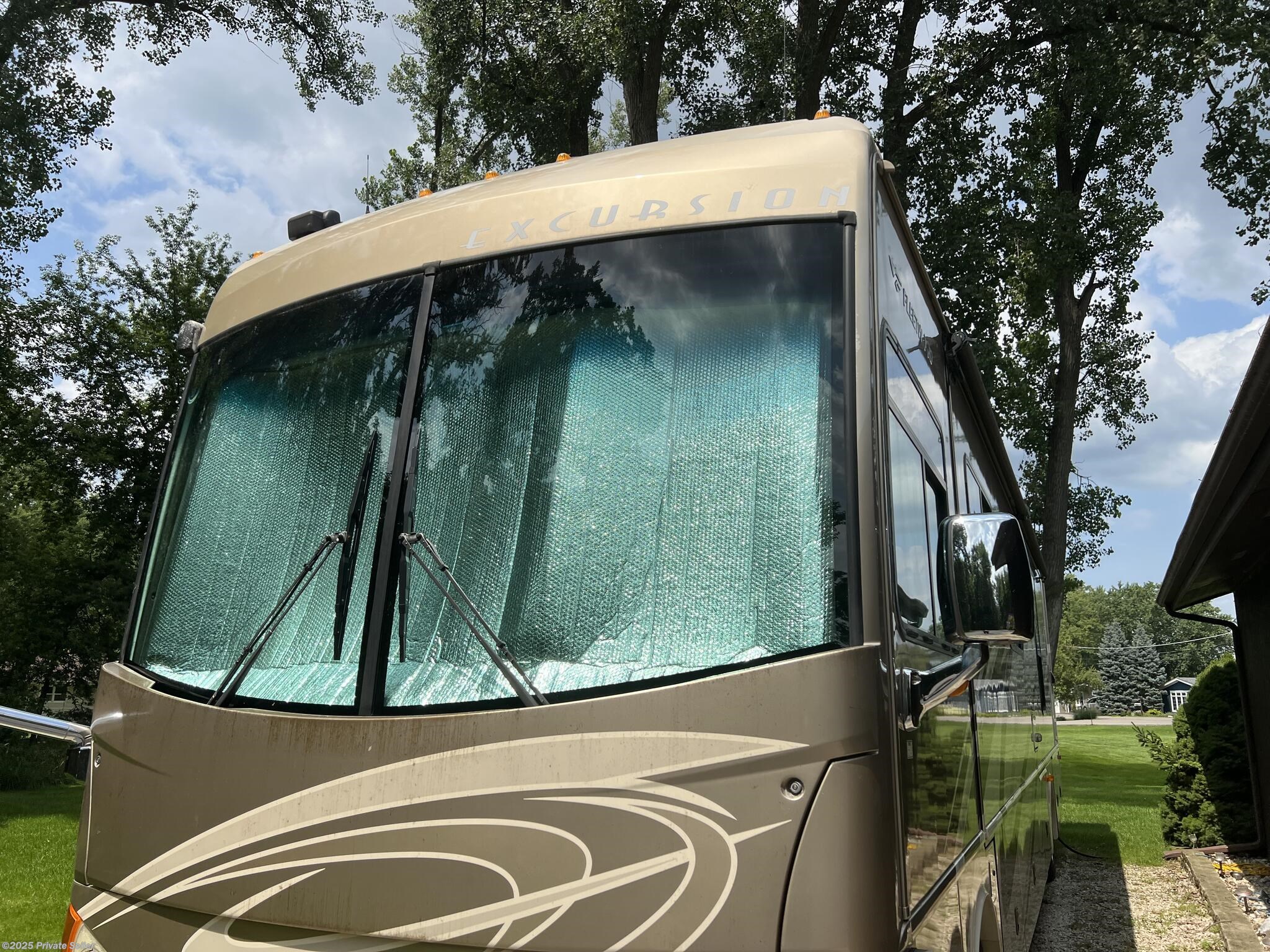 Email now about this 2007 Fleetwood Excursion 39v! Used 2007 Fleetwood Excursion 39v available in Crystal Lake, Illinois