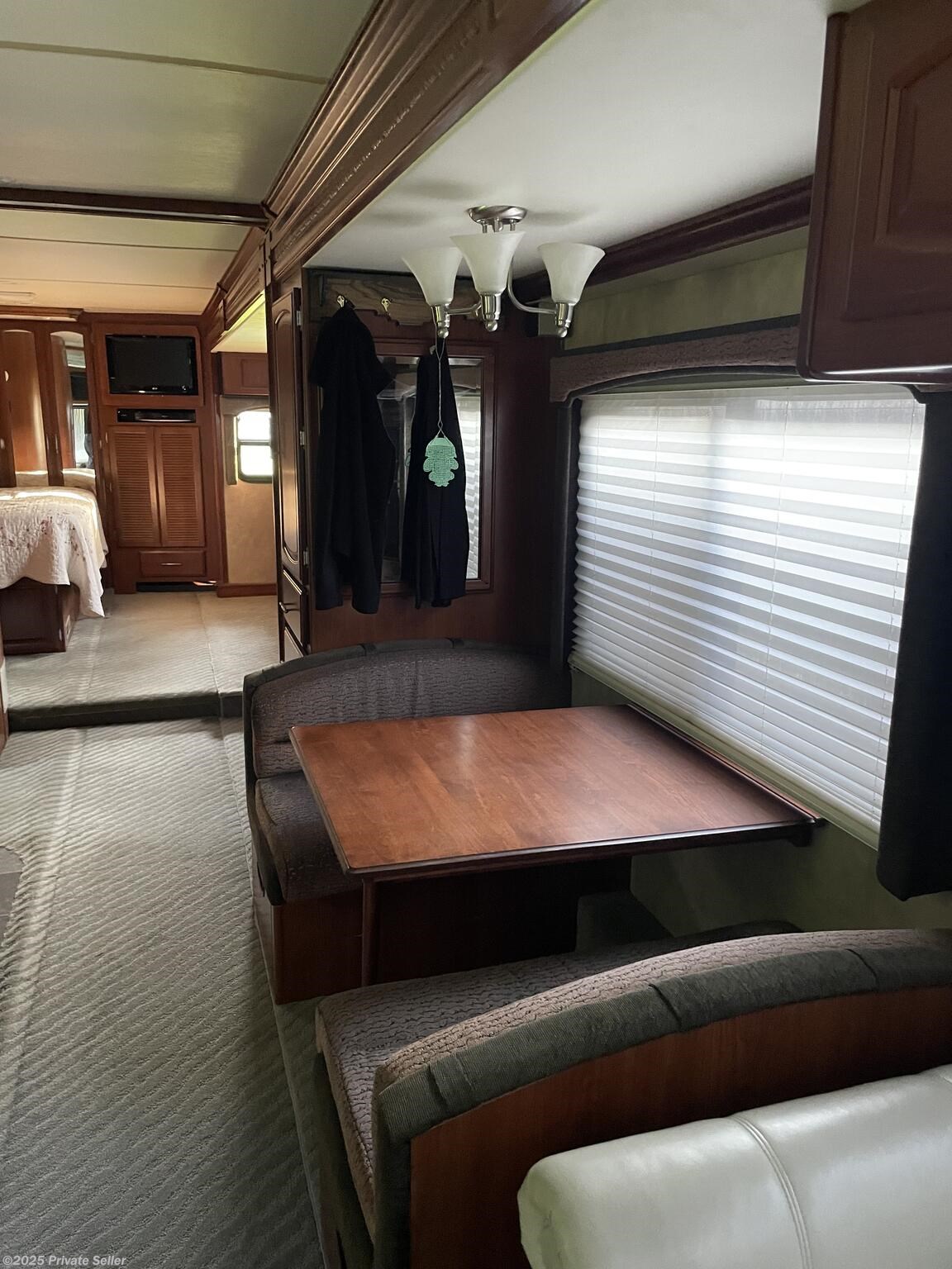 Used 2007 Fleetwood Excursion 39v available in Crystal Lake, Illinois