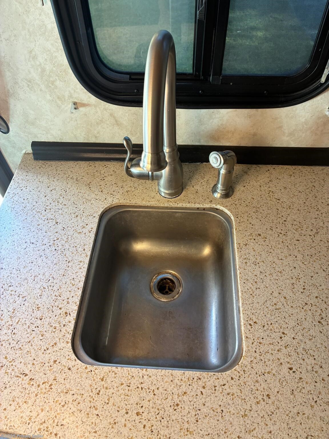 Kitchen Sink without Cover