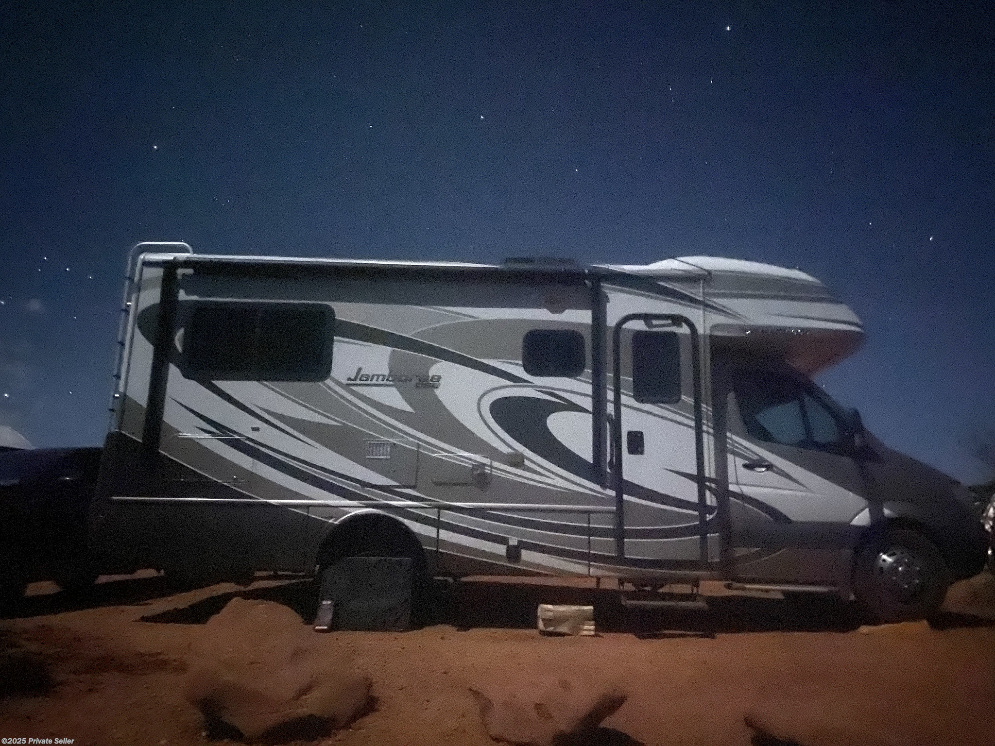 Full Passenger Side Boondocking in Sedona
