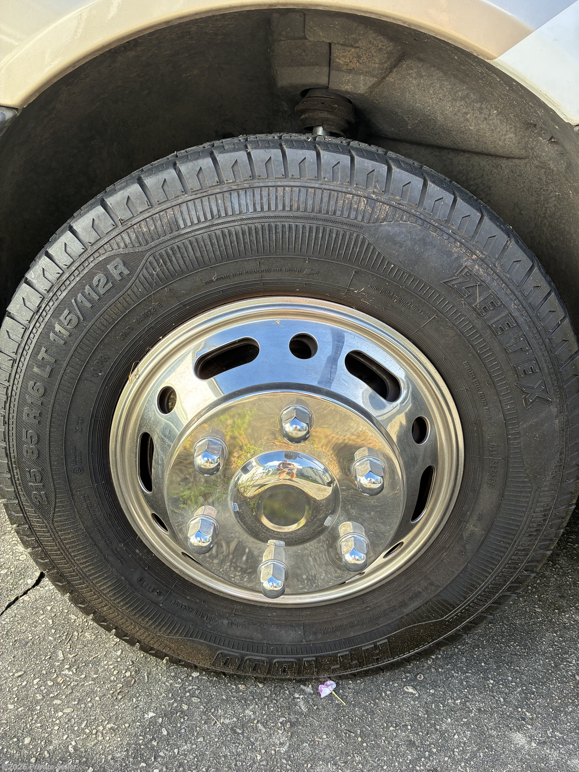 Zeetex 215/35 R16 LT 115/112R (1of6 - 2023 - 10k miles)