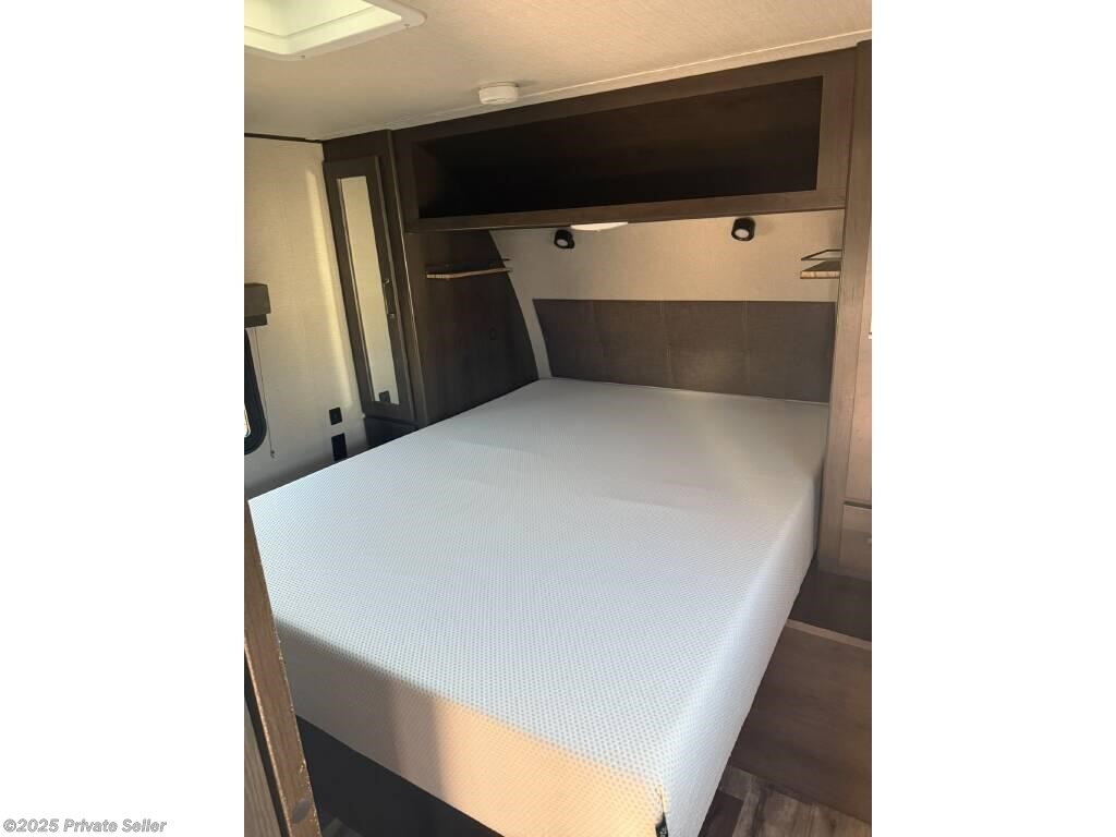 Call now about this 2022 Grand Design Transcend Xplor ! 2022 Grand Design Transcend Xplor - Used Destination Trailer For Sale by For Sale By Owner in Mesa, Arizona