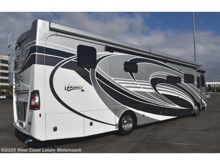 Email now about this 2024 Fleetwood Discovery LXE ! Used 2024 Fleetwood Discovery LXE available in Orange, California