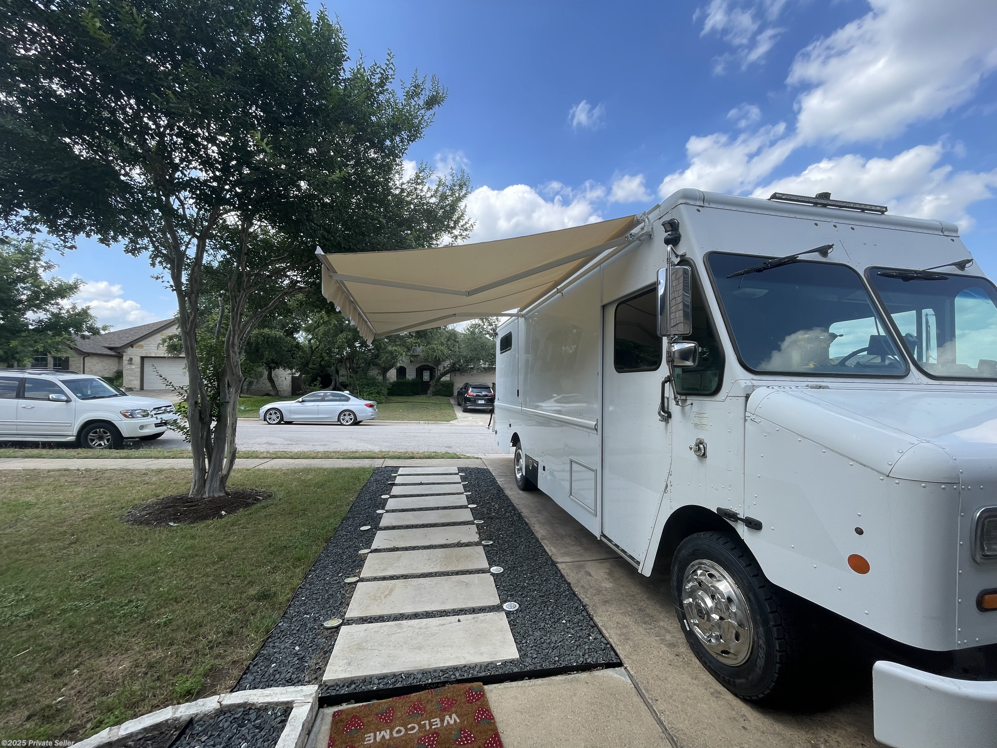 Contact us now about this 2011 Freightliner ! 2011 by Freightliner from For Sale By Owner in Austin, Texas