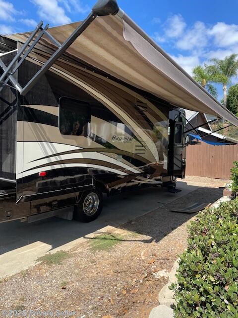 Call now about this 2017 Newmar Bay Star Sport 2903 floor plan! 2017 Newmar Bay Star Sport 2903 floor plan - Used Class A For Sale by For Sale By Owner in Oceanside, California