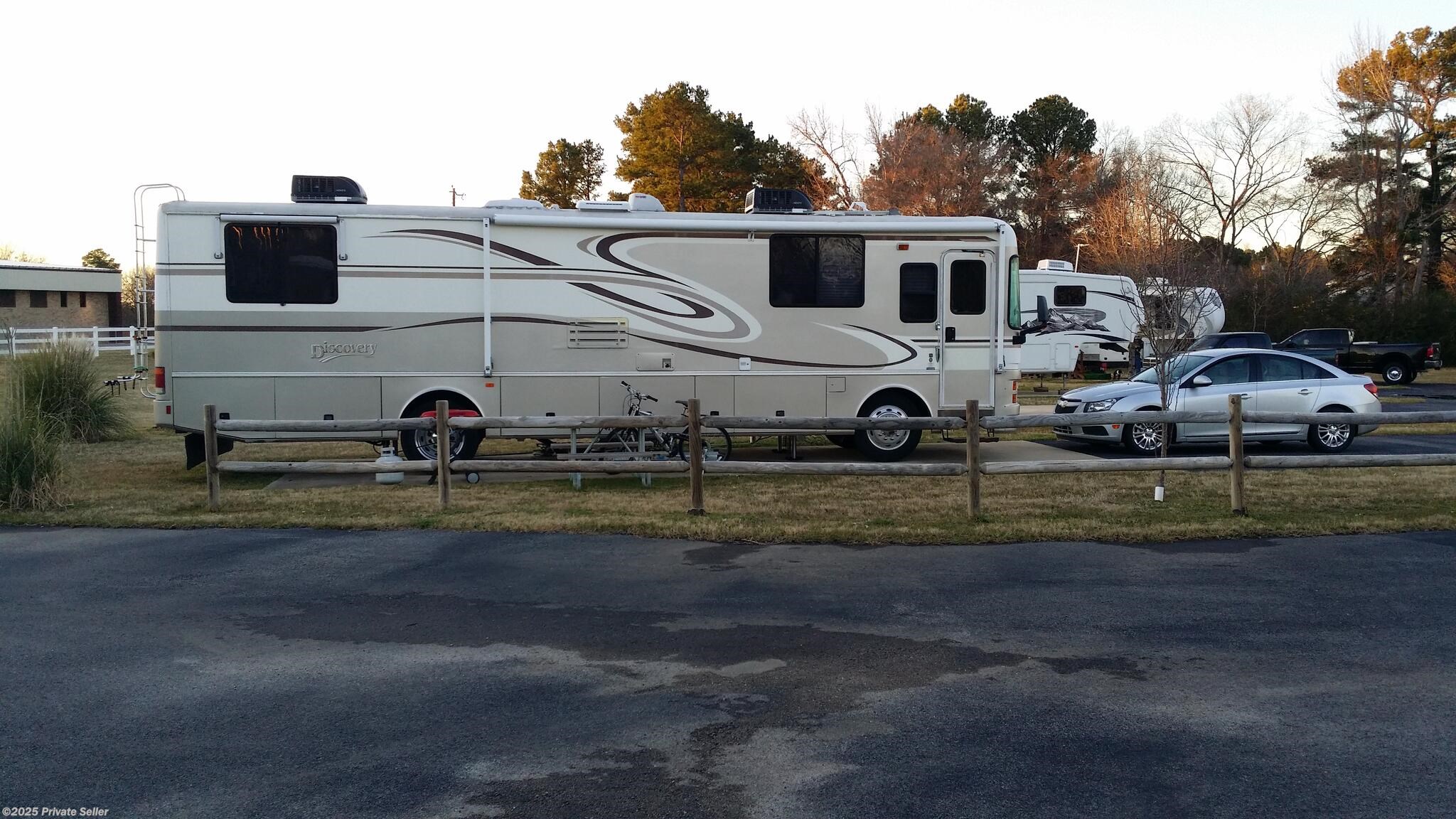 Call now about this 1999 Fleetwood Discovery 36T! 1999 Fleetwood Discovery 36T - Used Class A For Sale by For Sale By Owner in Alamo, Texas