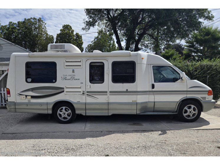 Email now about this 2002 Winnebago Rialta HD! Used 2002 Winnebago Rialta HD available in Newbury Park, California