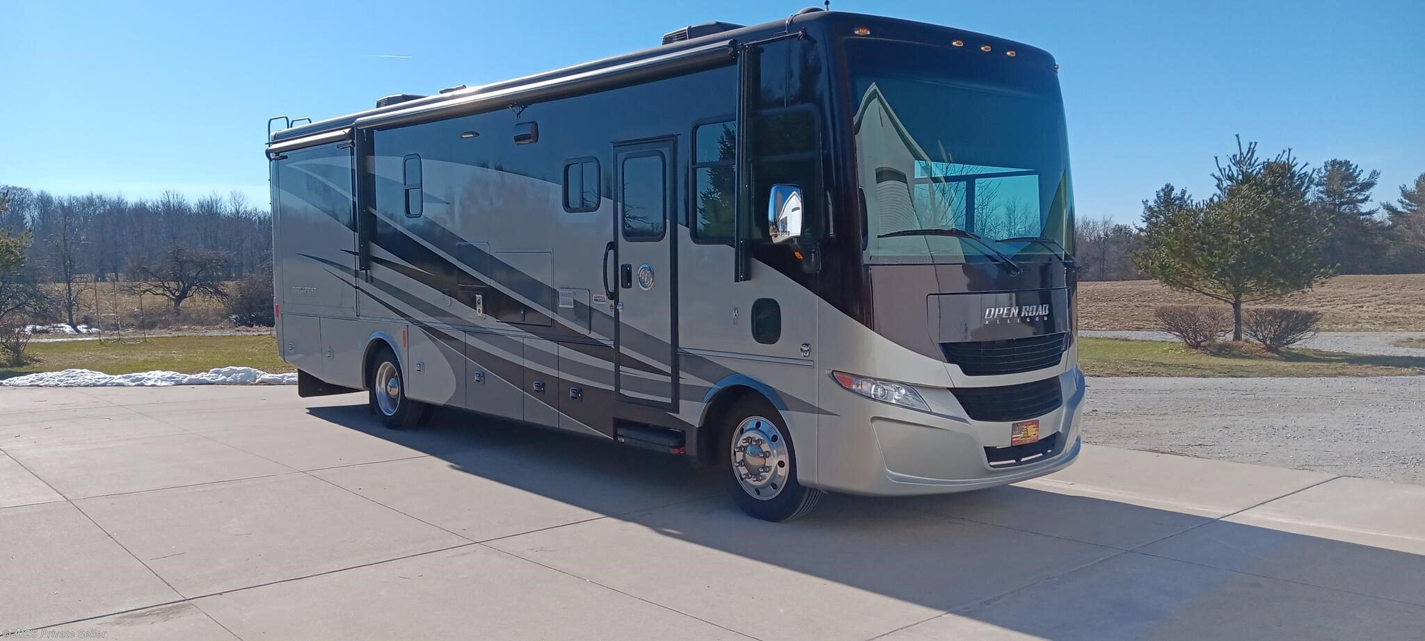 Email now about this 2018 Tiffin Open Road Allegro 32SA! Used 2018 Tiffin Open Road Allegro 32SA available in Montague, Michigan