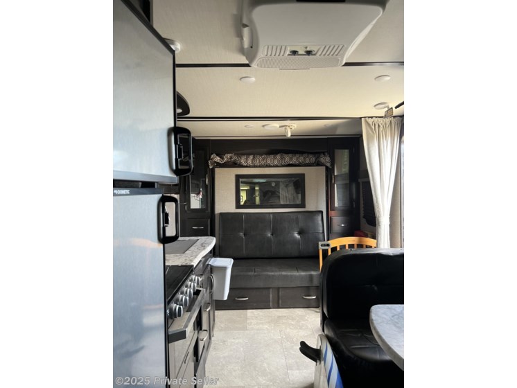 Email now about this 2019 Grand Design Imagine XLS ! Used 2019 Grand Design Imagine XLS available in Simi Valley, California