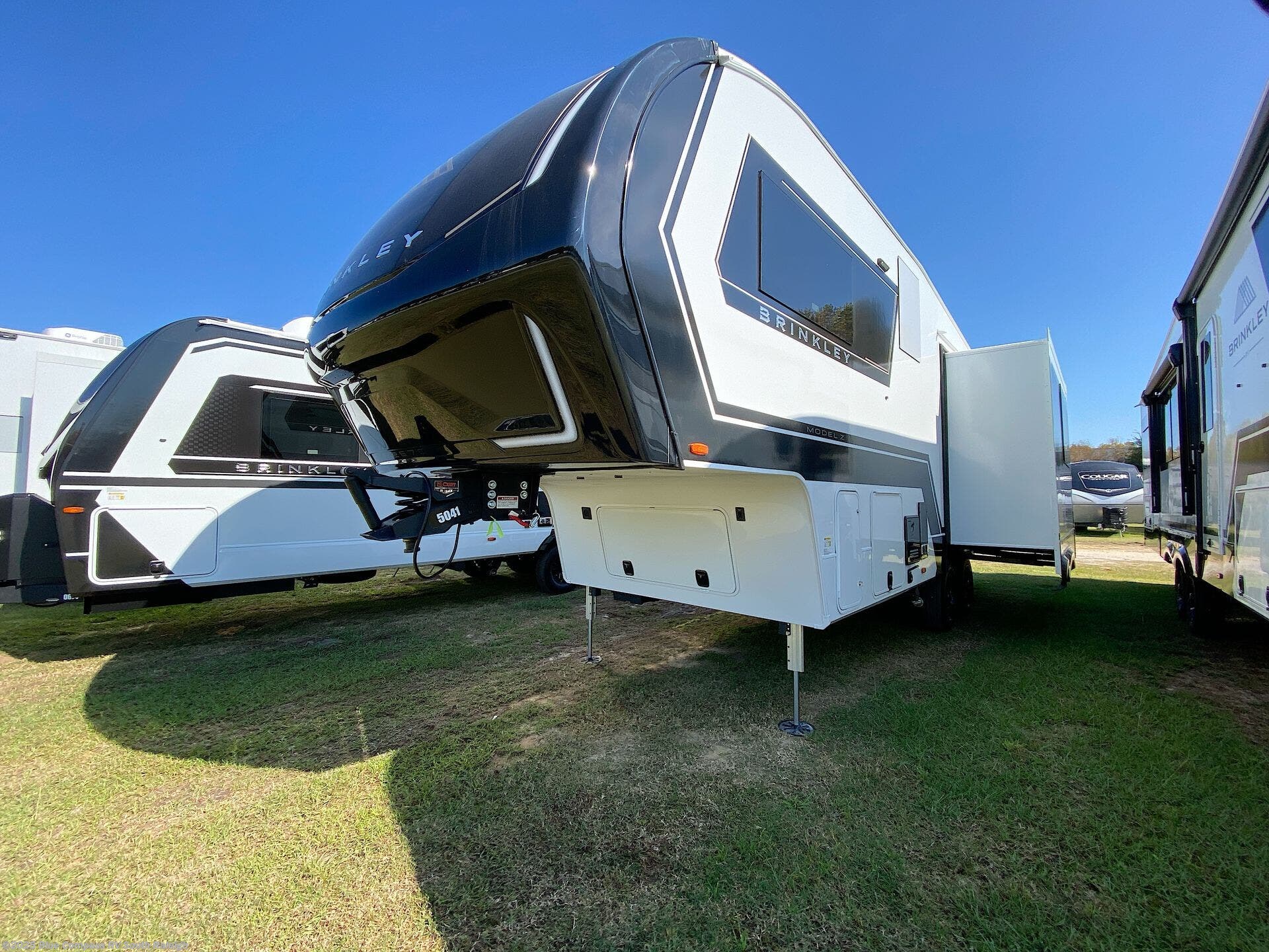 New 2025 Brinkley RV Model Z 2670 available in Benson, North Carolina