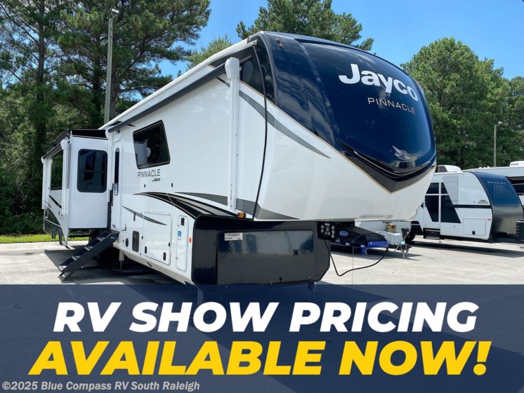 Email now about this 2026 Jayco Pinnacle 38FBRK! New 2026 Jayco Pinnacle 38FBRK available in Benson, North Carolina
