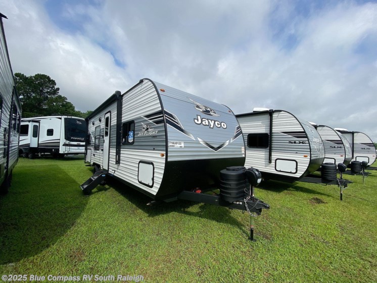 Email now about this 2026 Jayco Jay Flight SLX 260BH! New 2026 Jayco Jay Flight SLX 260BH available in Benson, North Carolina