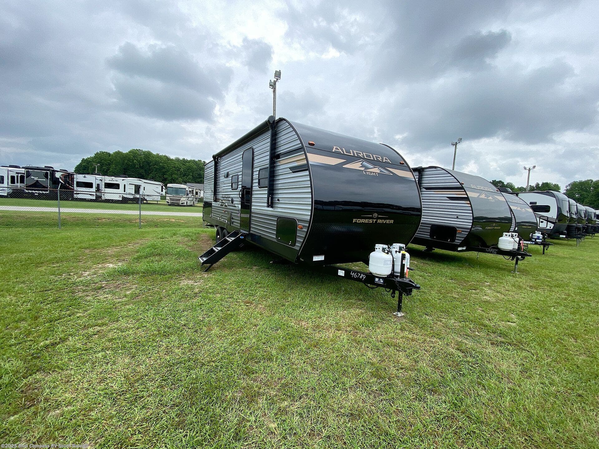 Email now about this 2026 Forest River Aurora Light 26BHS! New 2026 Forest River Aurora Light 26BHS available in Benson, North Carolina